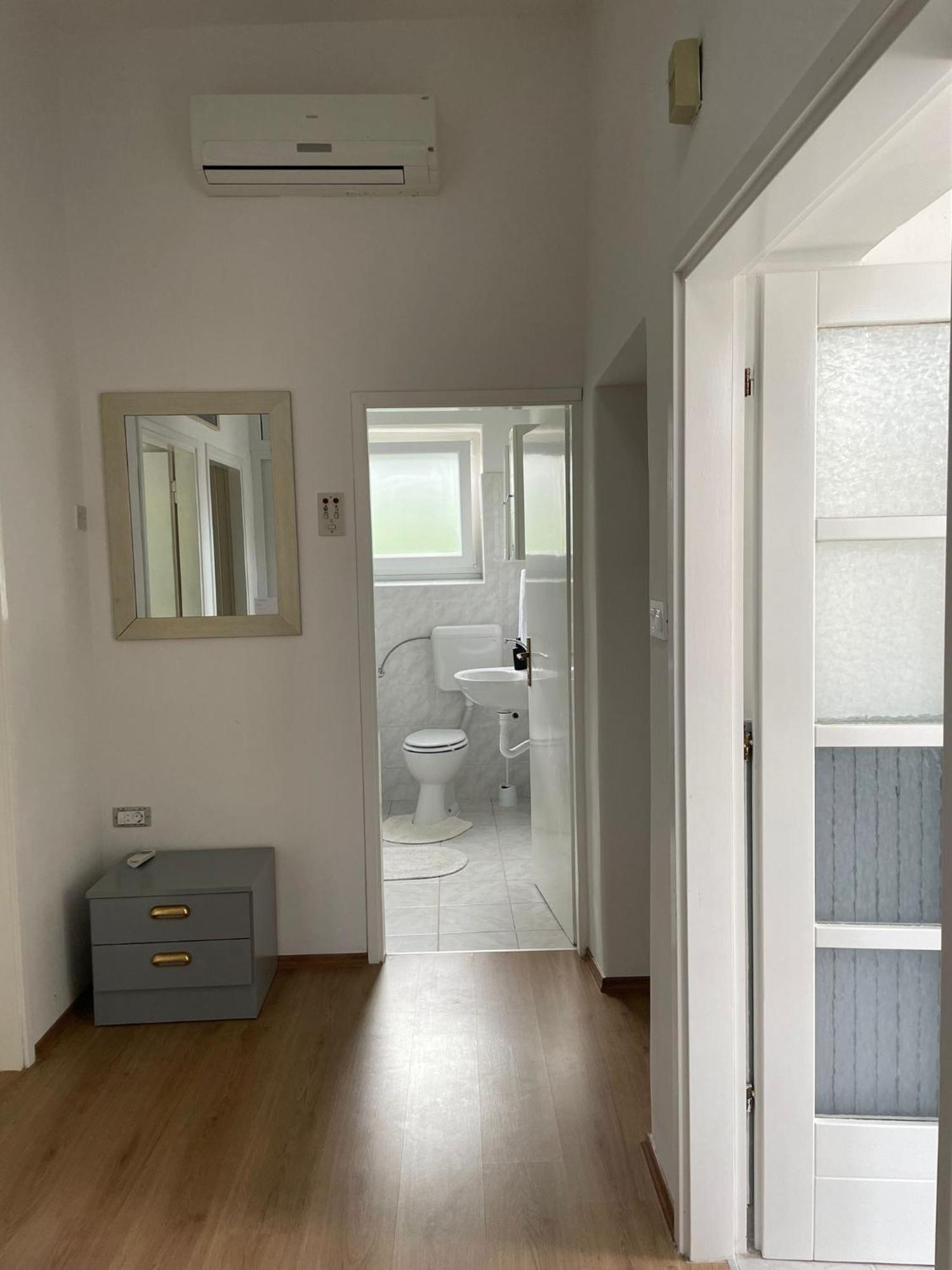 Holiday House Fila 图兰杰 外观 照片